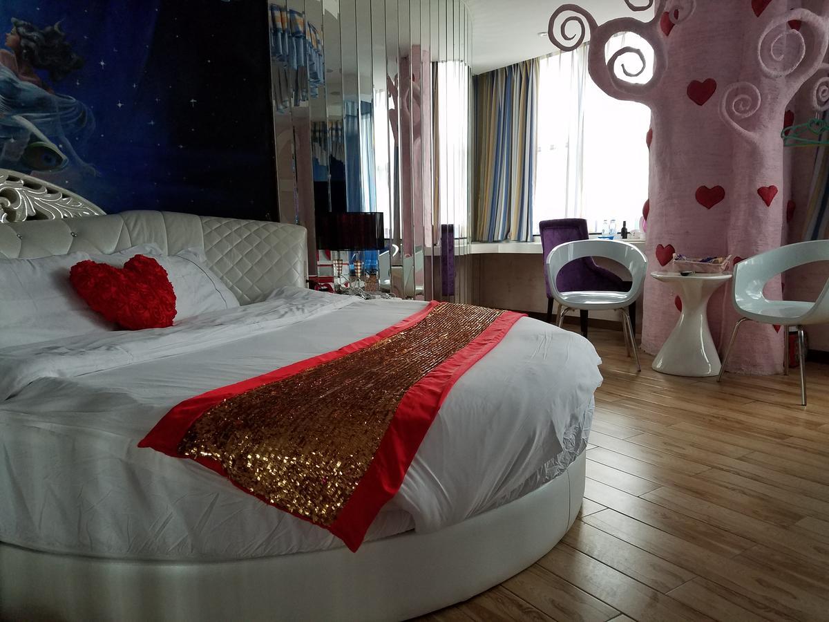 Angel Lover Shenzhen Cui Zu Qing Yuan Branch Hotell Eksteriør bilde